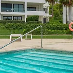 Amazing Ultra Modern Oasis In Atalaya Apartment