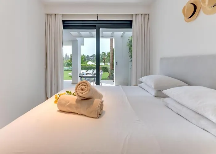 아파트 Amazing Ultra Modern Oasis In Atalaya 에스테포나