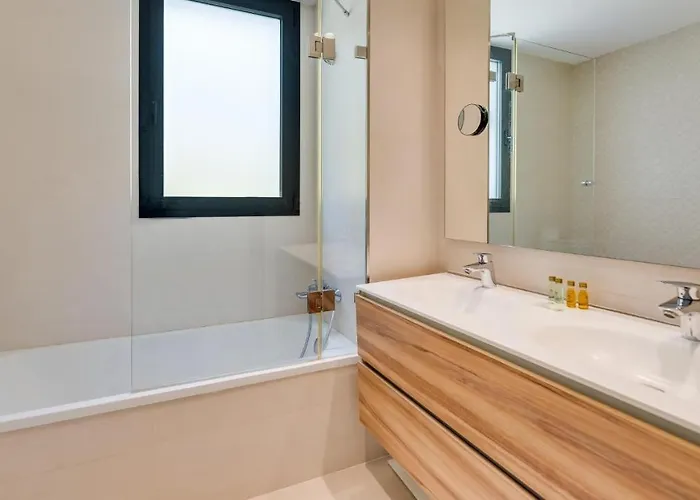 Amazing Ultra Modern Oasis In Atalaya 아파트