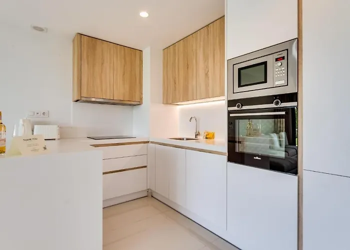 아파트 Amazing Ultra Modern Oasis In Atalaya *