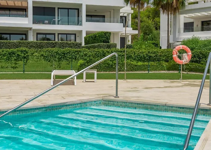 Amazing Ultra Modern Oasis In Atalaya Apartment