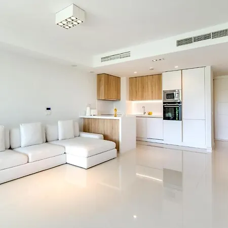 Amazing Ultra Modern Oasis In Atalaya Daire *