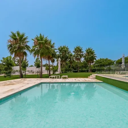 Amazing Ultra Modern Oasis In Atalaya Daire